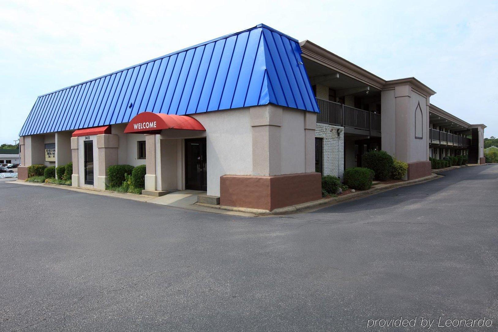 Americas Best Value Inn North Capital Роли Экстерьер фото